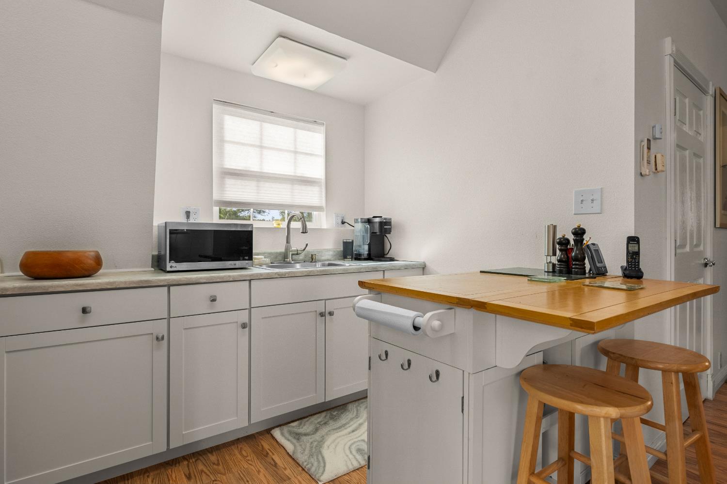 5901 Cerrito Road Diamond Springs, CA 95619 - Photo 51 of 61