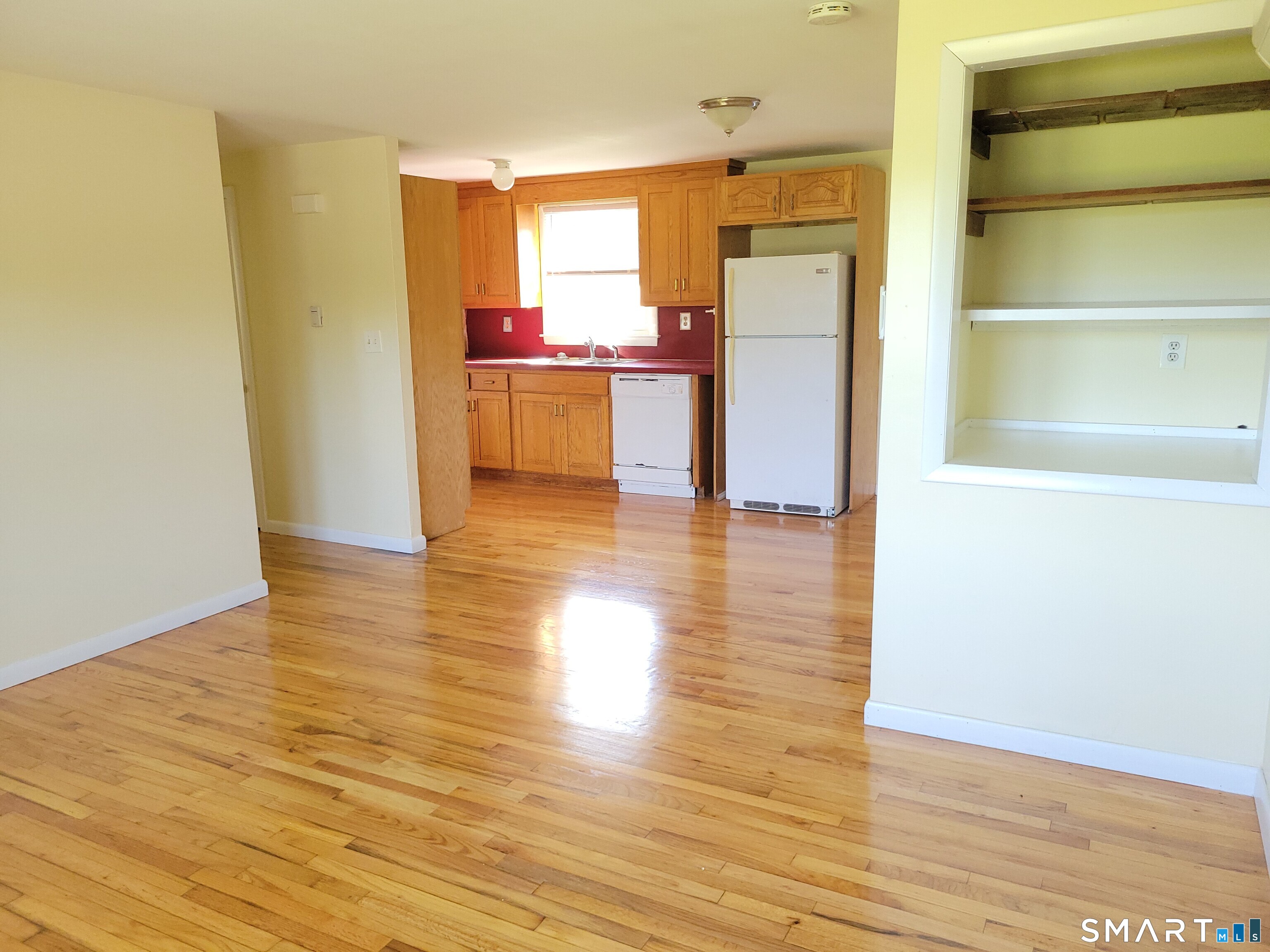 381 Merrow Road Tolland, CT 06084 - Photo 8 of 13