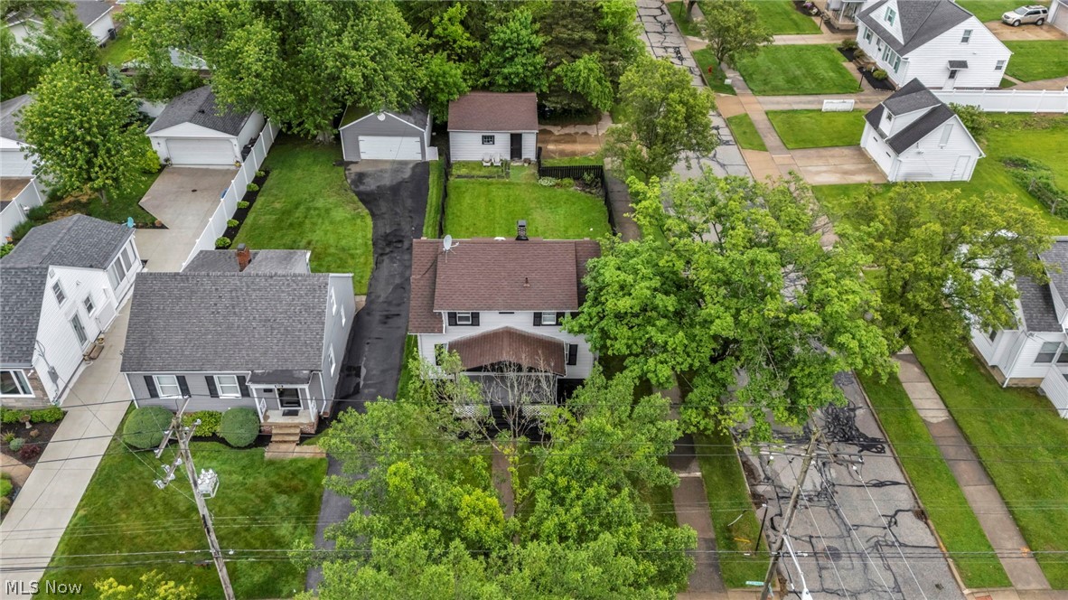 1603 Winchester Road Lyndhurst, OH 44124 - Photo 5 of 34 Aerial view of corner lot.