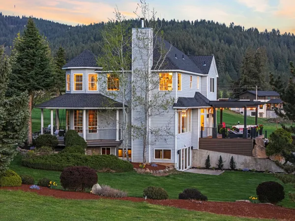 $1,675,000 | 7406 South Deerview Lane, Spokane, WA 99223