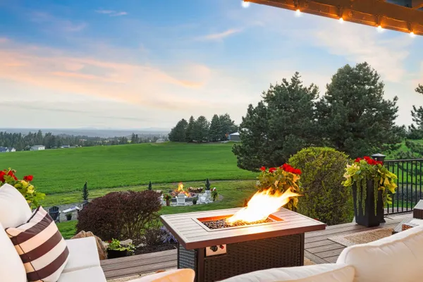 $1,675,000 | 7406 South Deerview Lane, Spokane, WA 99223