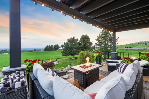 $1,675,000 | 7406 South Deerview Lane, Spokane, WA 99223