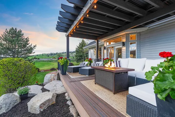 $1,675,000 | 7406 South Deerview Lane, Spokane, WA 99223