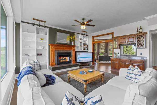 $1,675,000 | 7406 South Deerview Lane, Spokane, WA 99223