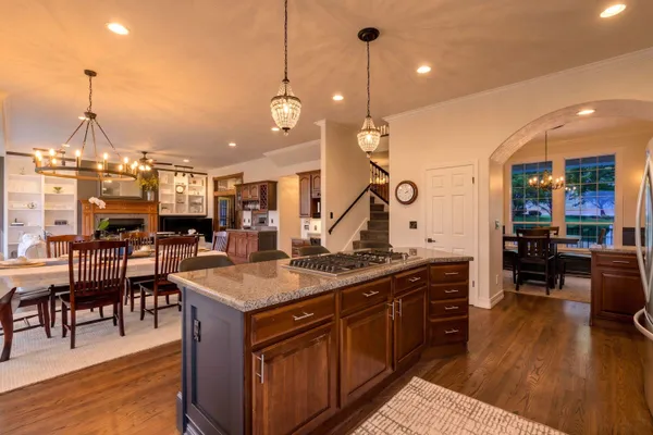 $1,675,000 | 7406 South Deerview Lane, Spokane, WA 99223