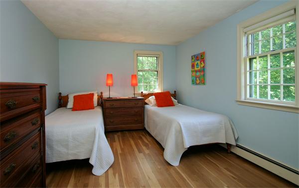 12 Waltham Road Wayland, MA 01778 - Photo 16 of 19