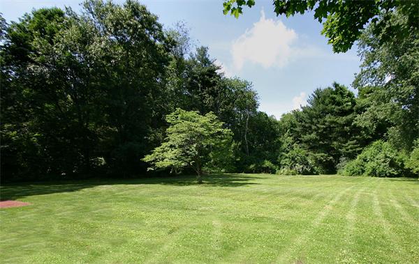 12 Waltham Road Wayland, MA 01778 - Photo 2 of 19