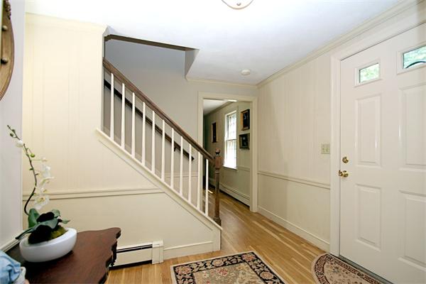 12 Waltham Road Wayland, MA 01778 - Photo 6 of 19