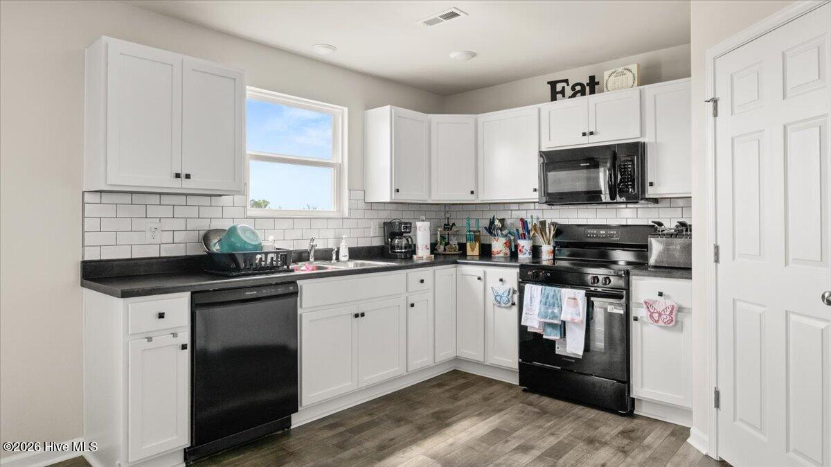 4373 Townsendville Road Maxton, NC 28364 - Photo 10 of 30 05-IMG_4796