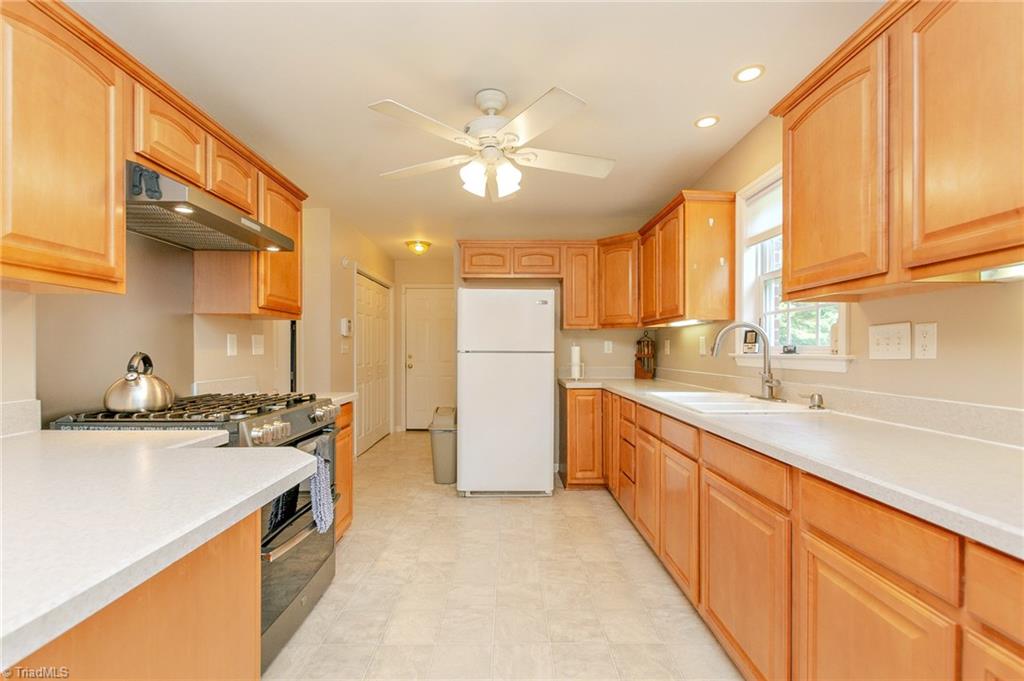 3228 Cane Mill Road Asheboro, NC 27205 - Photo 14 of 37 Gallery Image 14