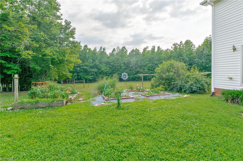 3228 Cane Mill Road Asheboro, NC 27205 - Photo 36 of 37 Gallery Image 36