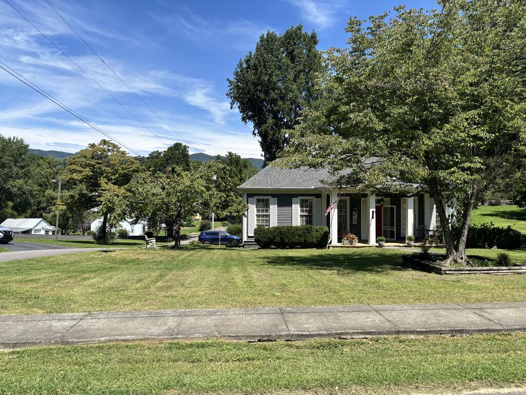 55 Aquone Road Andrews, NC 28901 - Photo 20 of 30 Gallery Image 20
