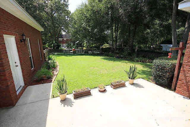 9526 Aspen Circle Daphne, AL 36527 - Photo 22 of 24 Back Patio