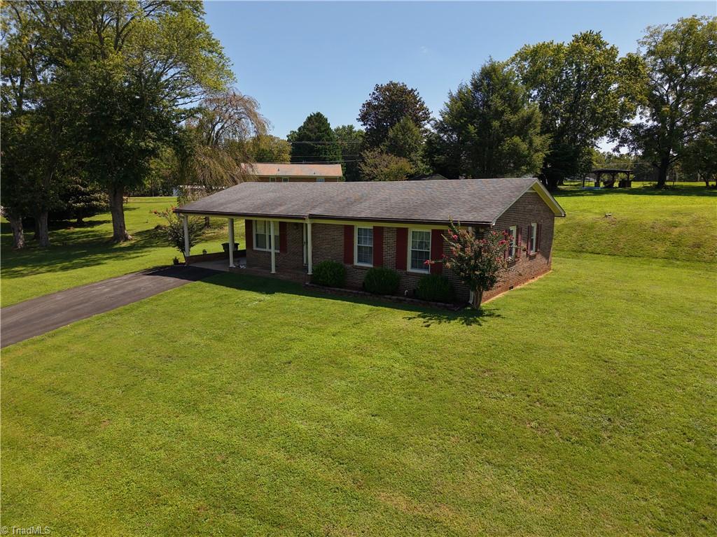 133 Burgundy Road Mount Airy, NC 27030 - Photo 2 of 32 Gallery Image 2