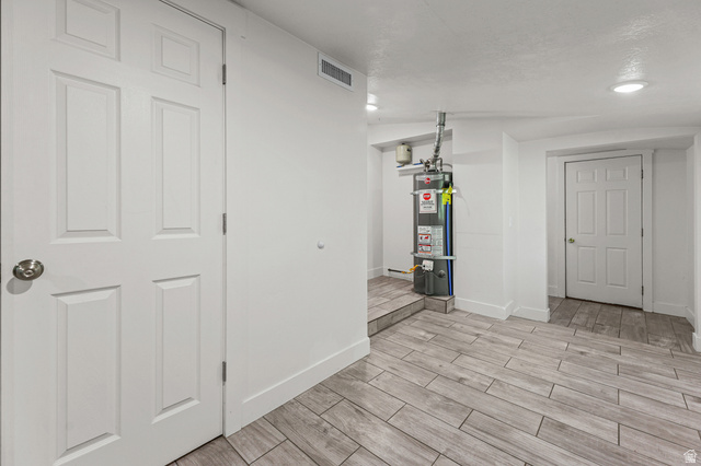 175 North 700 East Springville, UT 84663 - Photo 21 of 32 Lower level featuring wood-finish tile flooring and recessed lighting