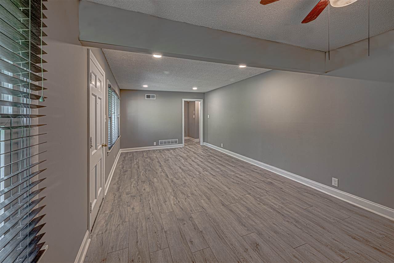 1655 Sea Isle Road Memphis, TN 38117 - Photo 11 of 25
