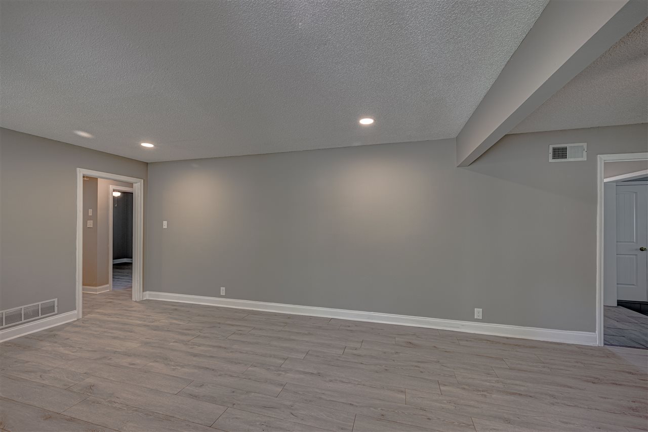 1655 Sea Isle Road Memphis, TN 38117 - Photo 10 of 25