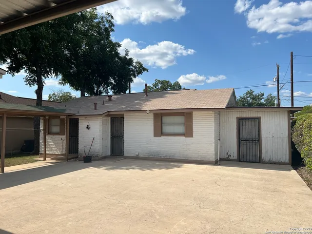 $120,000 | 132 Sharer Street, San Antonio, TX 78208