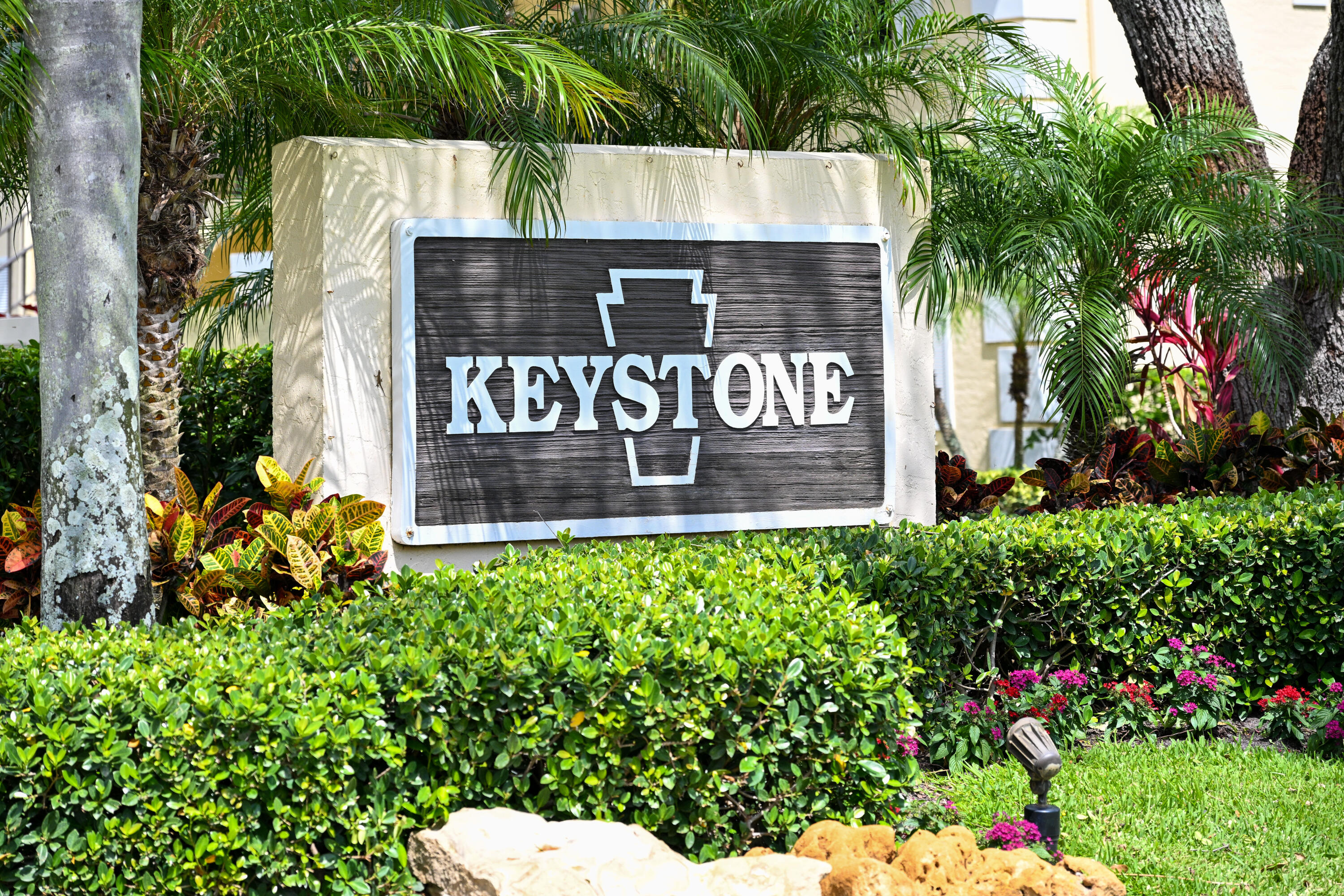 2042 Keystone Drive, Unit B Jupiter, FL 33458 - Photo 18 of 18 DSC_3328-Unbranded