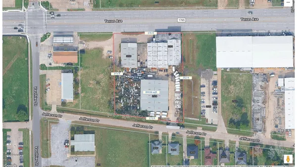 $999,000 | 3201 Texas Avenue, La Marque, TX 77568