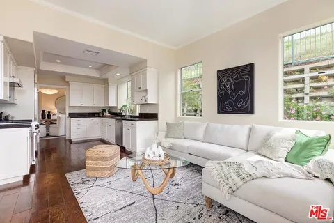 $1,650,000 | 2048 Palisades Drive, Pacific Palisades, CA 90272