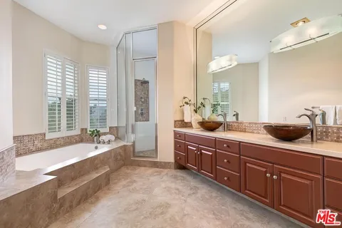 $1,650,000 | 2048 Palisades Drive, Pacific Palisades, CA 90272