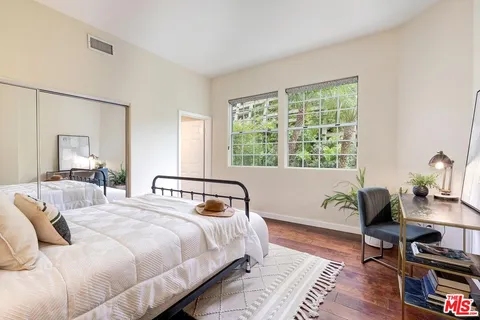 $1,650,000 | 2048 Palisades Drive, Pacific Palisades, CA 90272