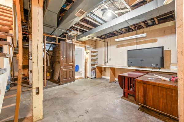 $271,900 | 117 South Warren Avenue, Big Rapids, MI 49307