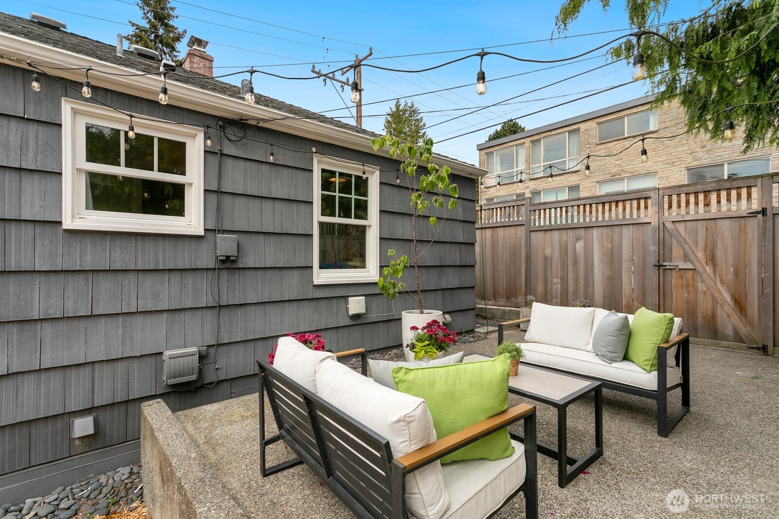 4317 Southwest Raymond Street Seattle, WA 98136 - Photo 17 of 19 Gallery Image 17