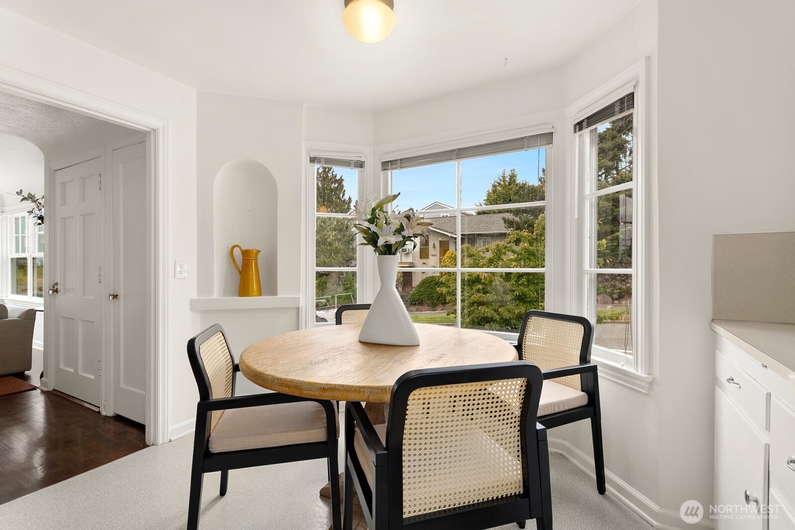 4317 Southwest Raymond Street Seattle, WA 98136 - Photo 7 of 19 Gallery Image 7