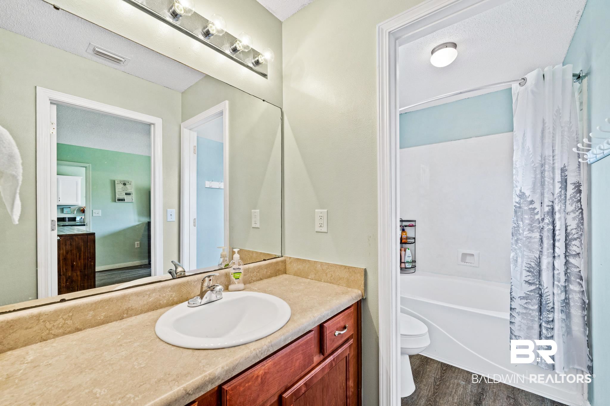 1416 Thames Drive Foley, AL 36535 - Photo 11 of 25 Master bath