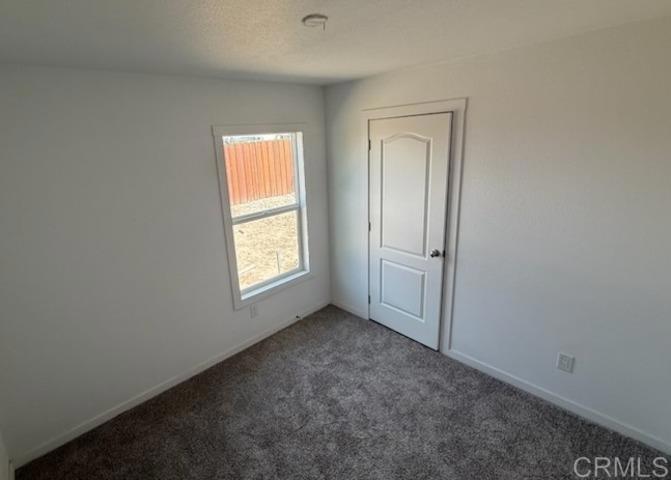 1589 Drew Road, Unit 66 El Centro, CA 92243 - Photo 12 of 16