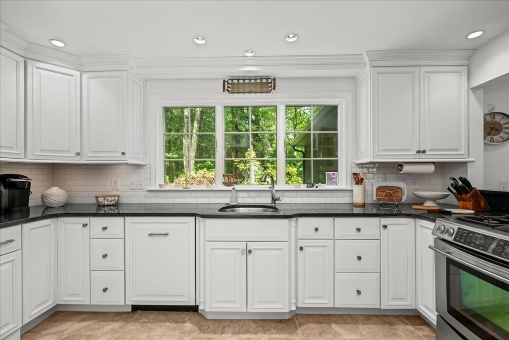 93 Stiles Road Boylston, MA 01505 - Photo 9 of 42 Gallery Image 9