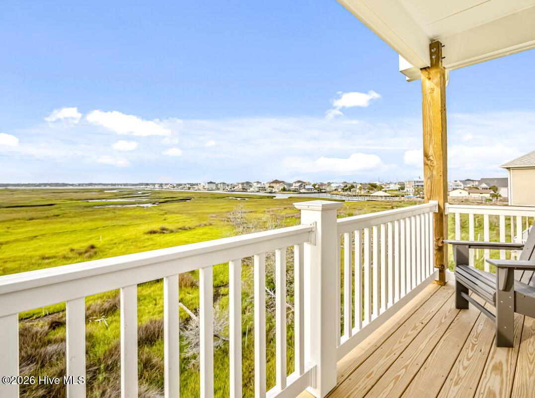 100 Salt Marsh Way Atlantic Beach, NC 28512 - Photo 4 of 39