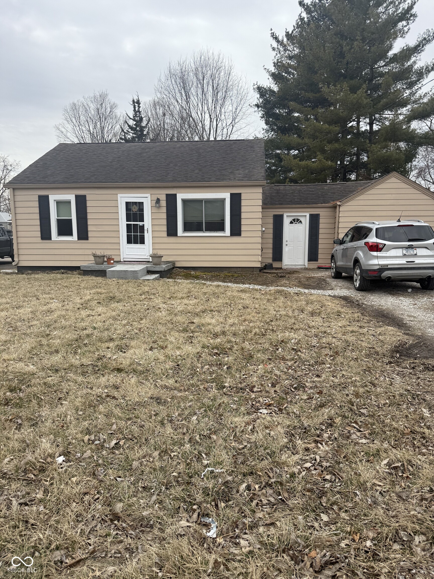 8833 Crawfordsville Road Indianapolis, IN 46234 - Photo 1 of 18 Gallery Image 1
