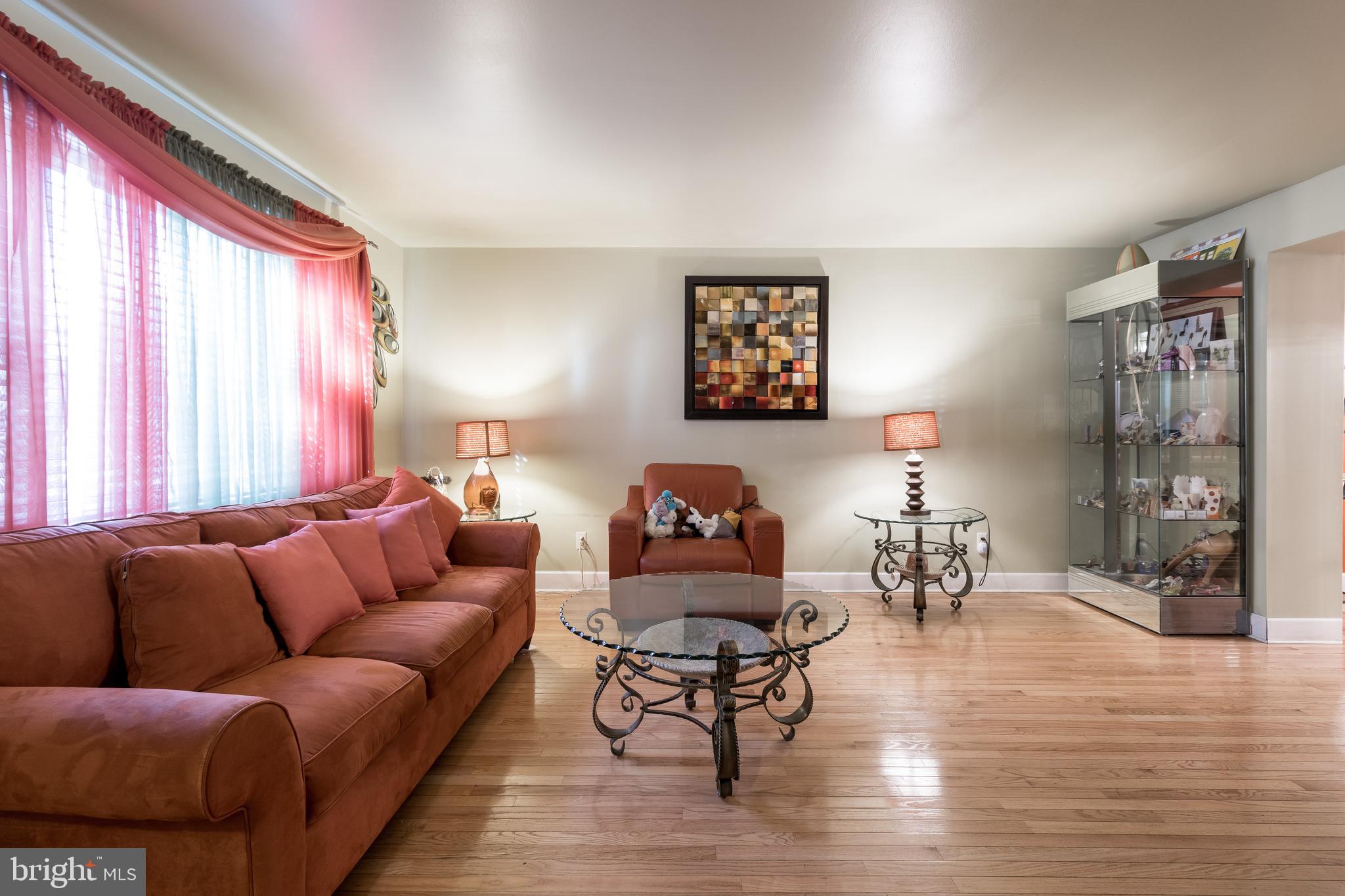 3651 Rockberry Road Baltimore, MD 21234 - Photo 4 of 31 Gallery Image 4