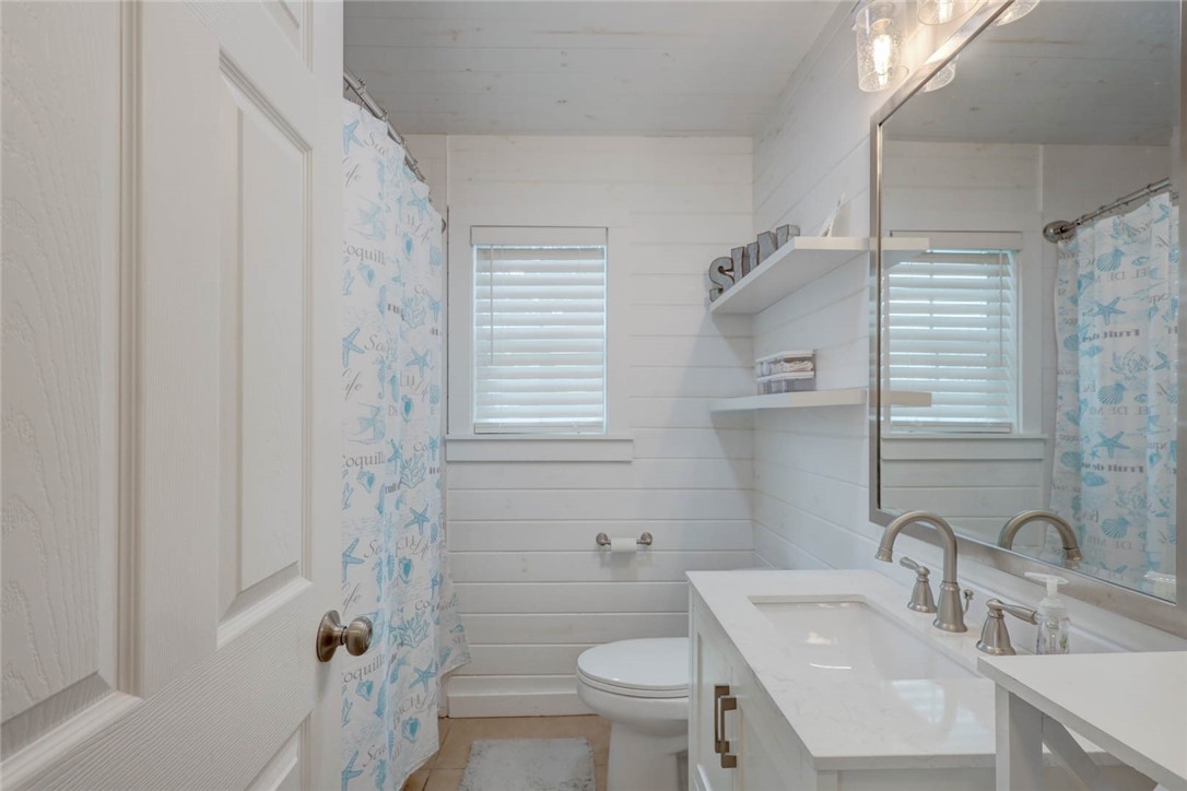 4034 Laguna Shores Road Corpus Christi, TX 78418 - Photo 26 of 40