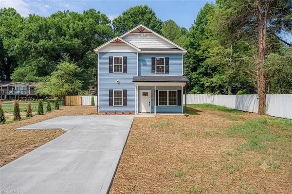 $299,000 | 2068 Brookhurst Drive, Winston-Salem, NC 27106