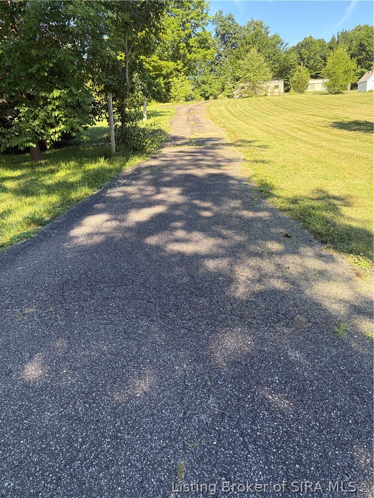 591 South Robbs Lane Pekin, IN 47165 - Photo 2 of 14