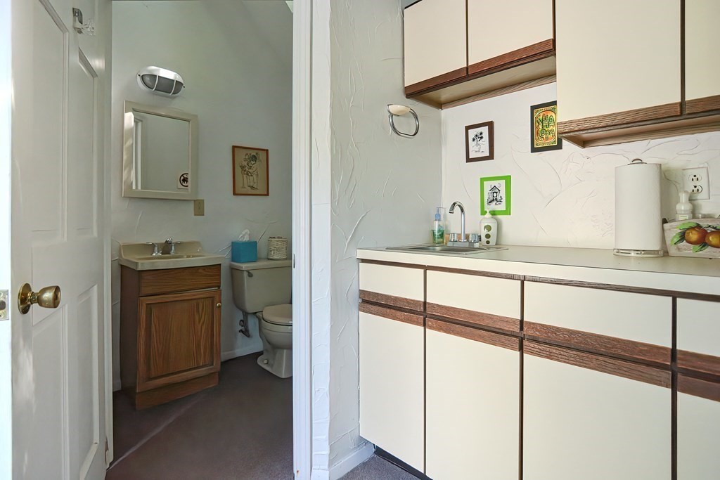 41 Castle Drive Sharon, MA 02067 - Photo 24 of 29