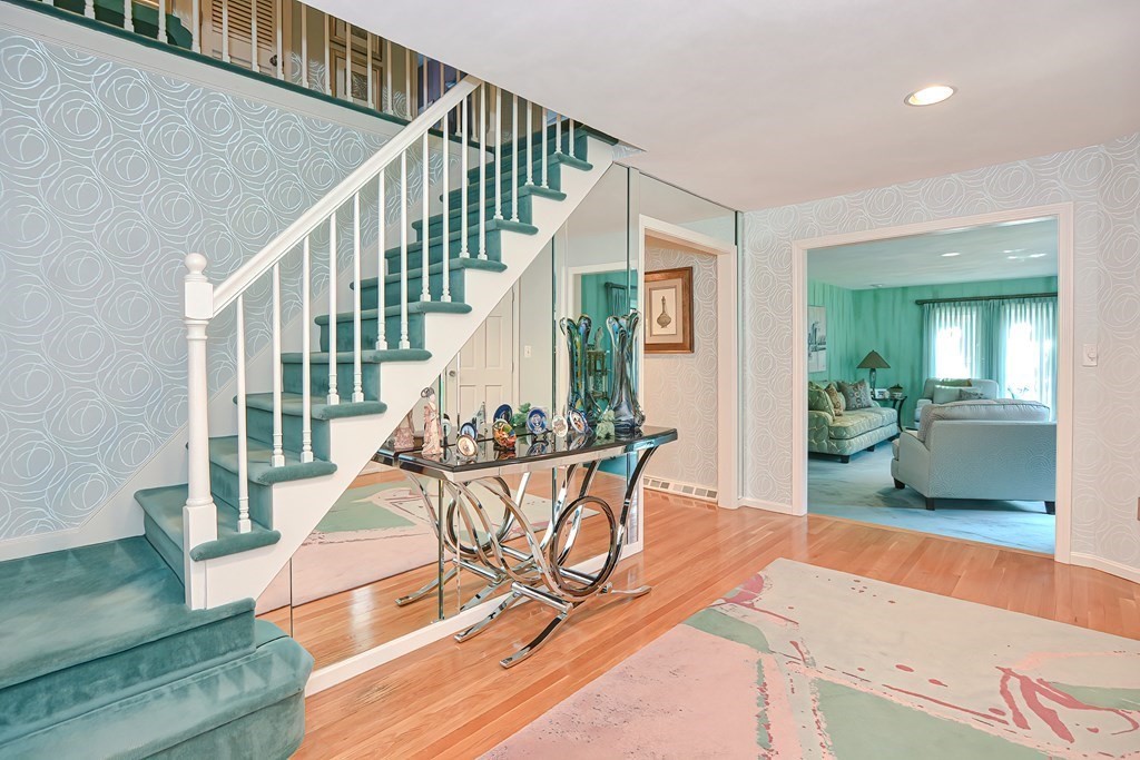 41 Castle Drive Sharon, MA 02067 - Photo 3 of 29