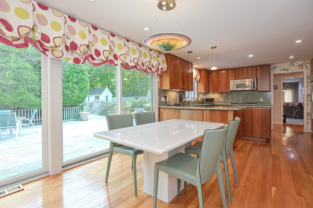 41 Castle Drive Sharon, MA 02067 - Photo 5 of 29
