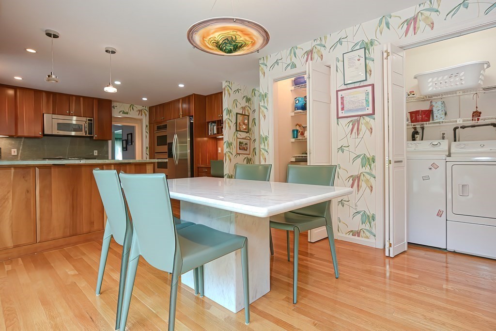 41 Castle Drive Sharon, MA 02067 - Photo 6 of 29