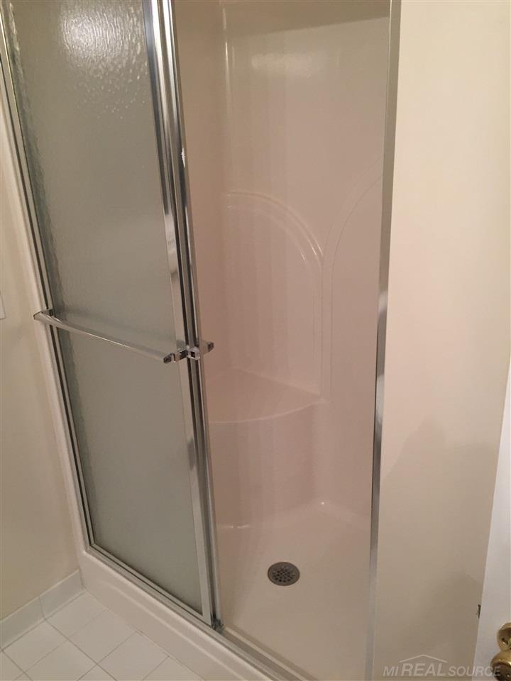 3773 Crooks Road Rochester Hills, MI 48309 - Photo 19 of 28
