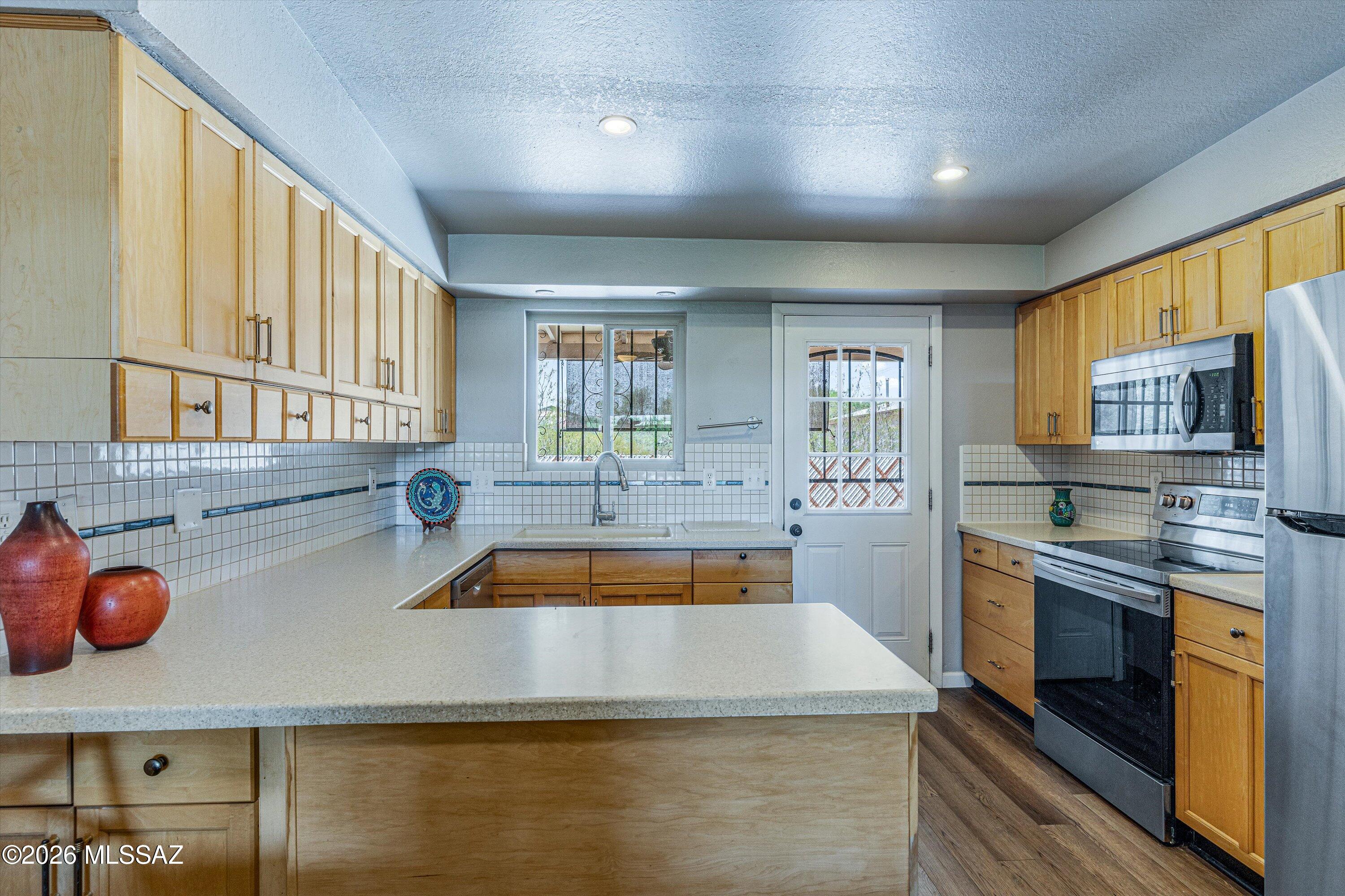 3352 East Fort Lowell Road Tucson, AZ 85716 - Photo 12 of 32