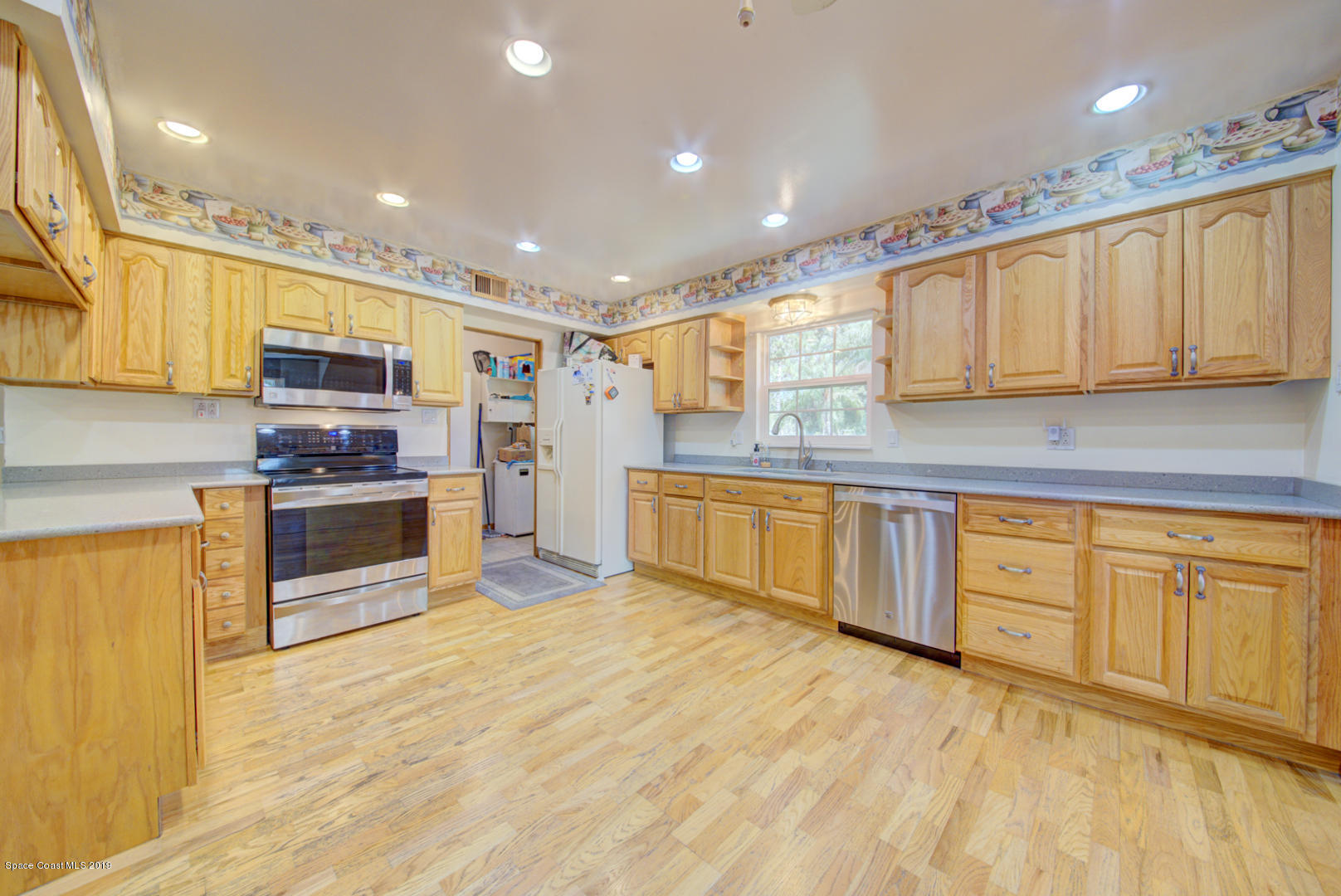 2665 Wagon Road Cocoa, FL 32926 - Photo 19 of 61 kitchen with stainless appliances