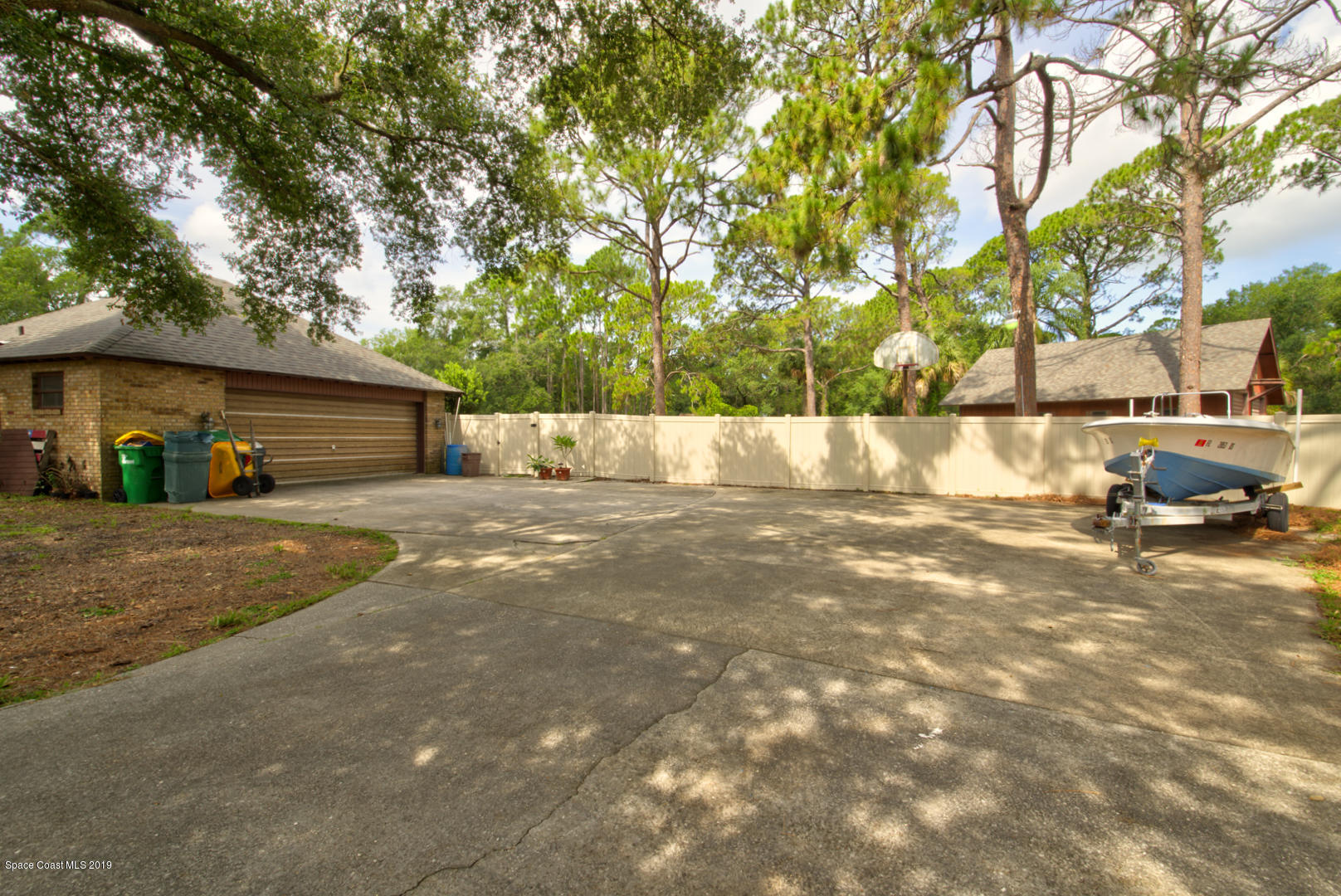 2665 Wagon Road Cocoa, FL 32926 - Photo 6 of 61 two car garage