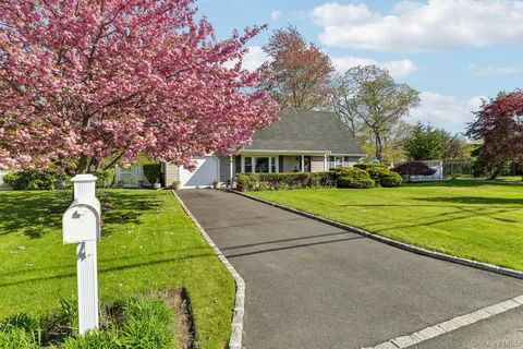 $575,000 | 41 Orchid Road, East Patchogue, NY 11772