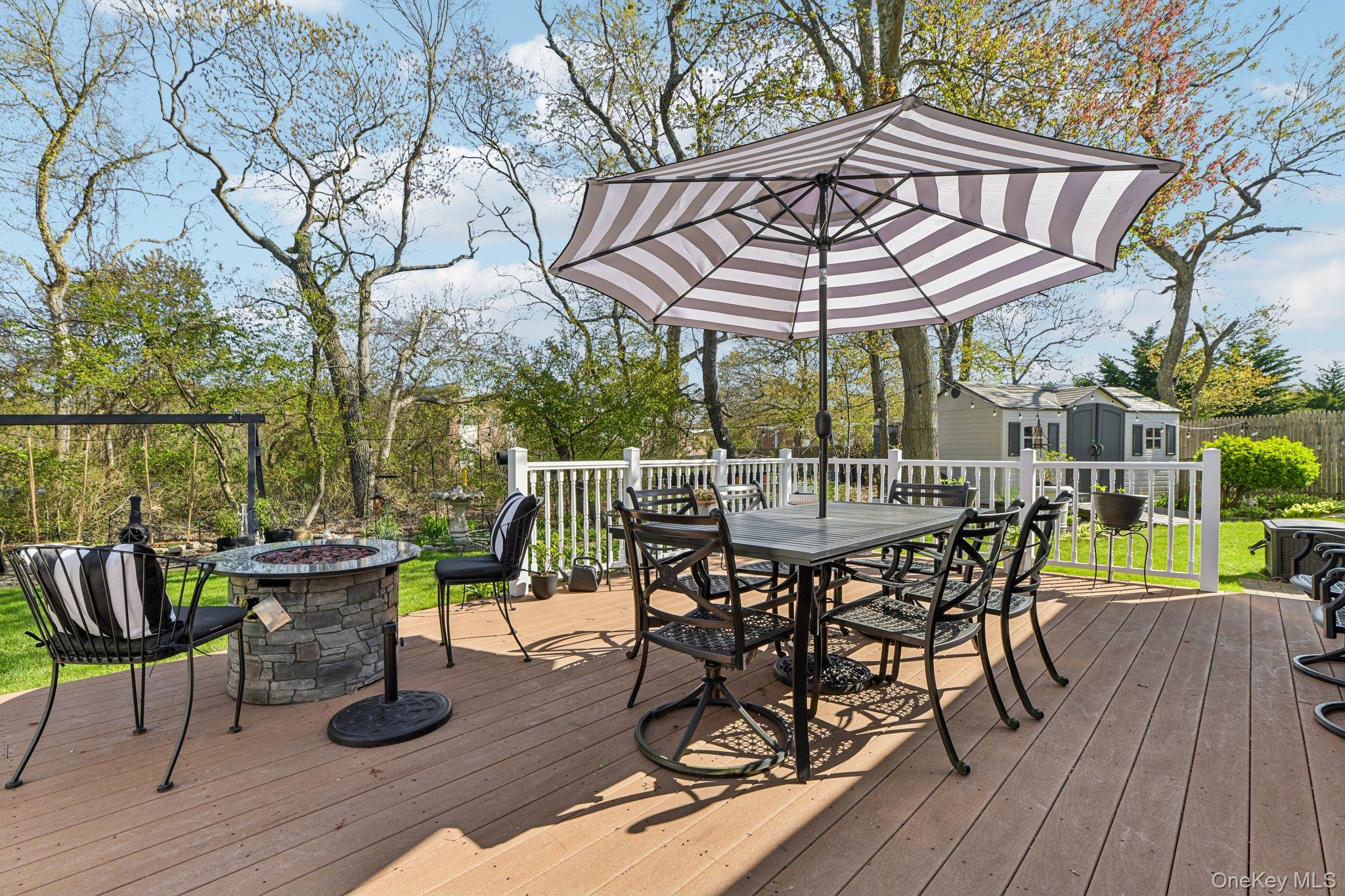 41 Orchid Road East Patchogue, NY 11772 - Photo 25 of 34