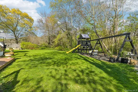 $575,000 | 41 Orchid Road, East Patchogue, NY 11772